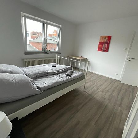 Schoene Zentrale Zimmer In Wilhelmshaven Apartment Ngoại thất bức ảnh