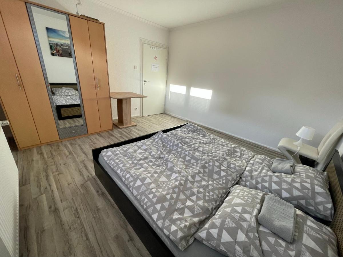 Schoene Zentrale Zimmer In Wilhelmshaven Apartment Ngoại thất bức ảnh