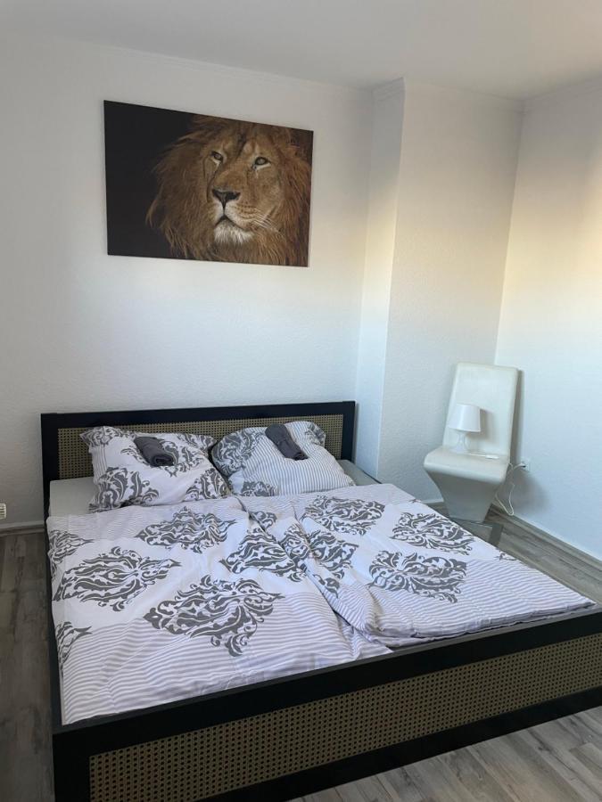 Schoene Zentrale Zimmer In Wilhelmshaven Apartment Ngoại thất bức ảnh