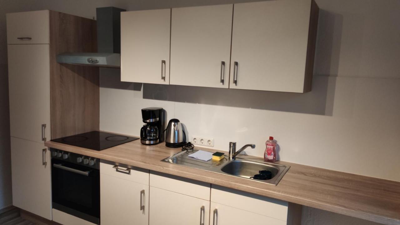 Schoene Zentrale Zimmer In Wilhelmshaven Apartment Ngoại thất bức ảnh