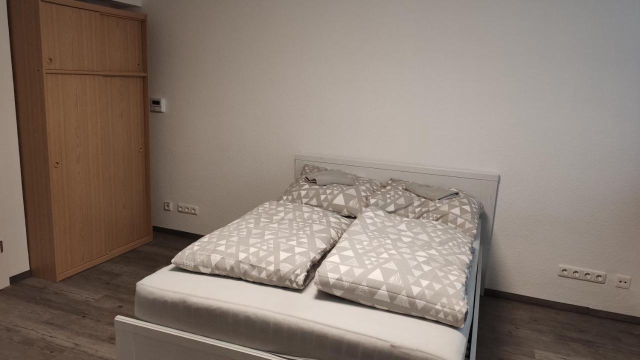 Schoene Zentrale Zimmer In Wilhelmshaven Apartment Ngoại thất bức ảnh
