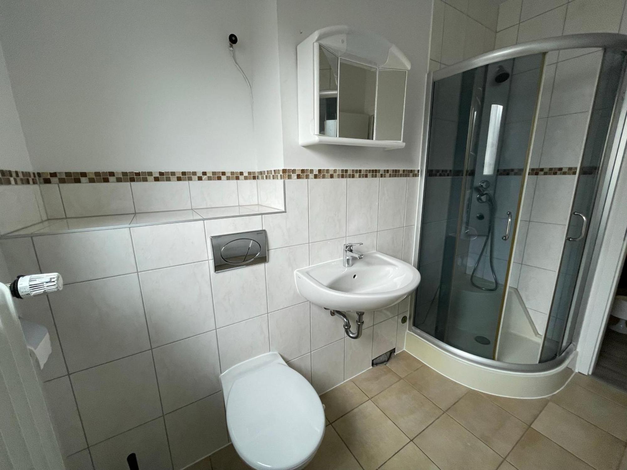 Schoene Zentrale Zimmer In Wilhelmshaven Apartment Ngoại thất bức ảnh