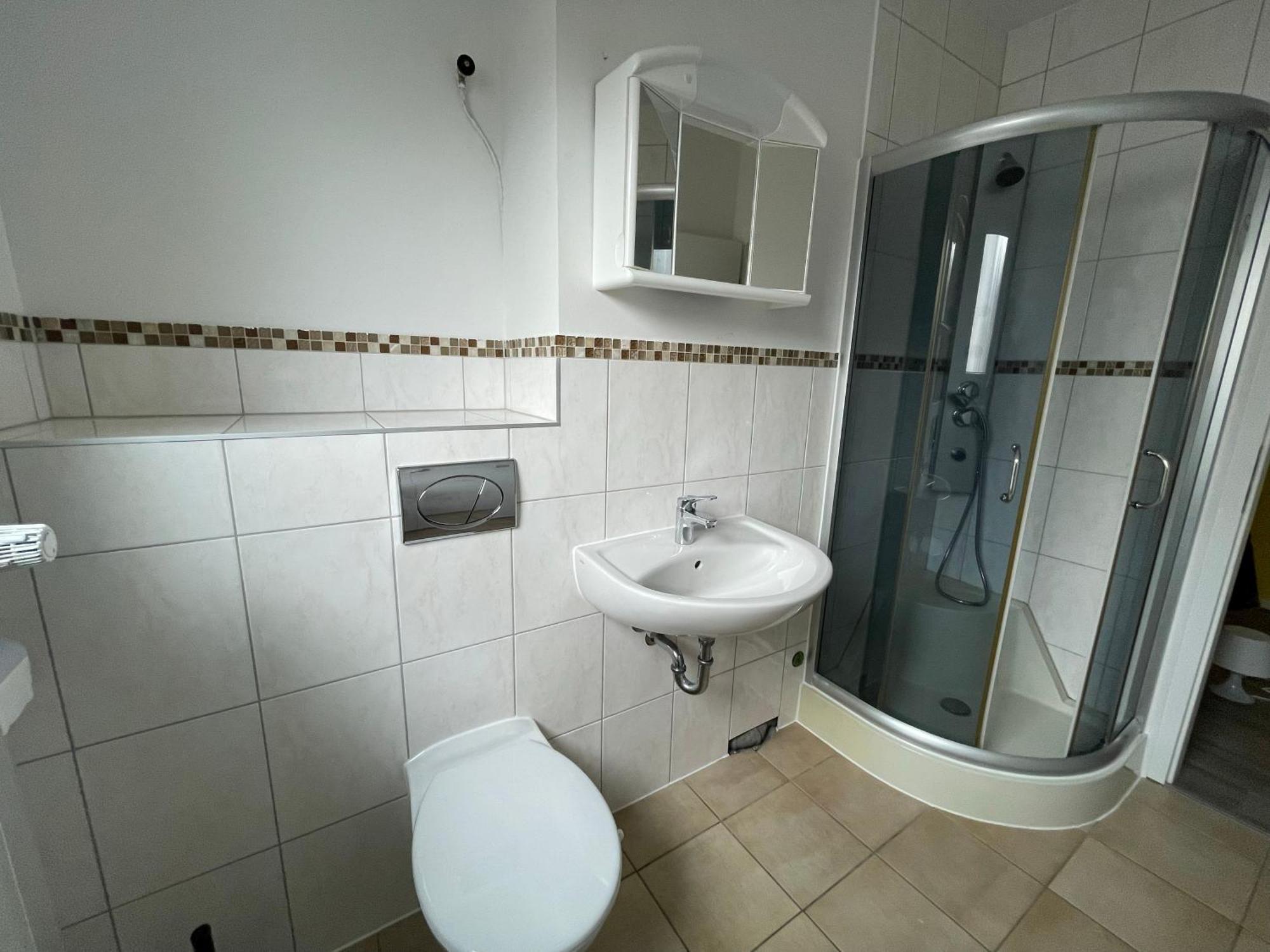 Schoene Zentrale Zimmer In Wilhelmshaven Apartment Ngoại thất bức ảnh